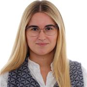 Maestra de Educación Infantil y Primaria, con muchísimas experiencia. Puedo impartir clases de forma online o presencial.